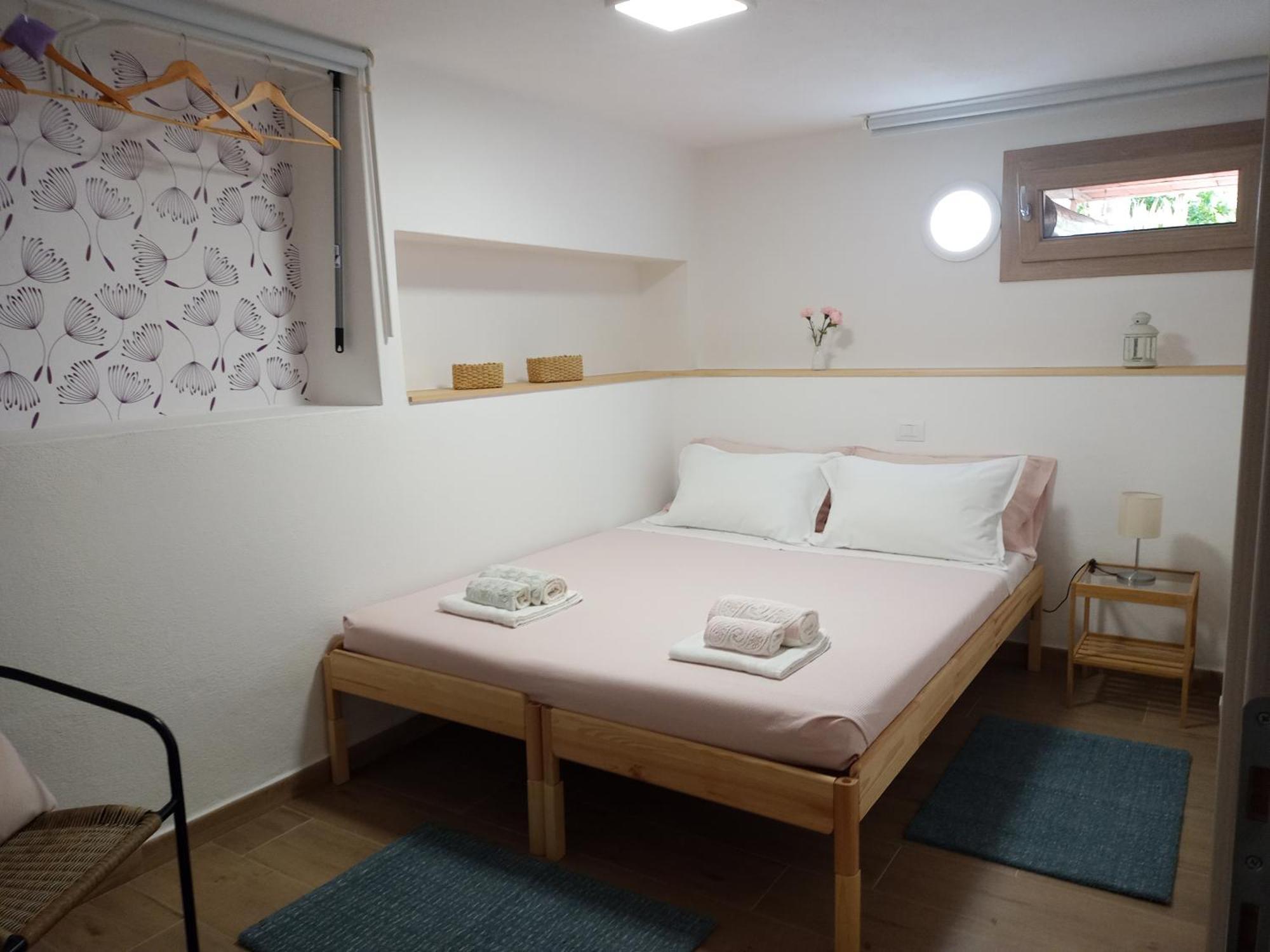 Vacanze Nella Casetta Pula Eksteriør billede